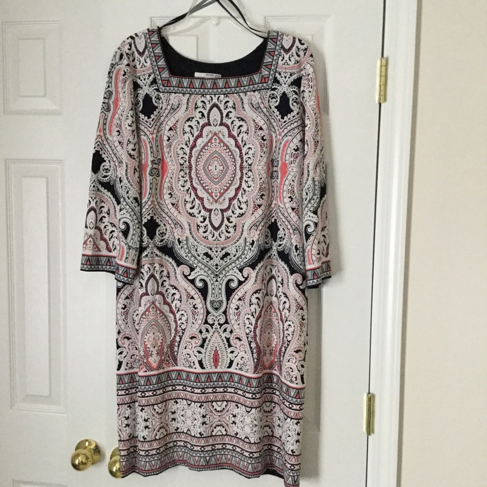 Studio One Dress, Sz XL, embossed paisley pattern
